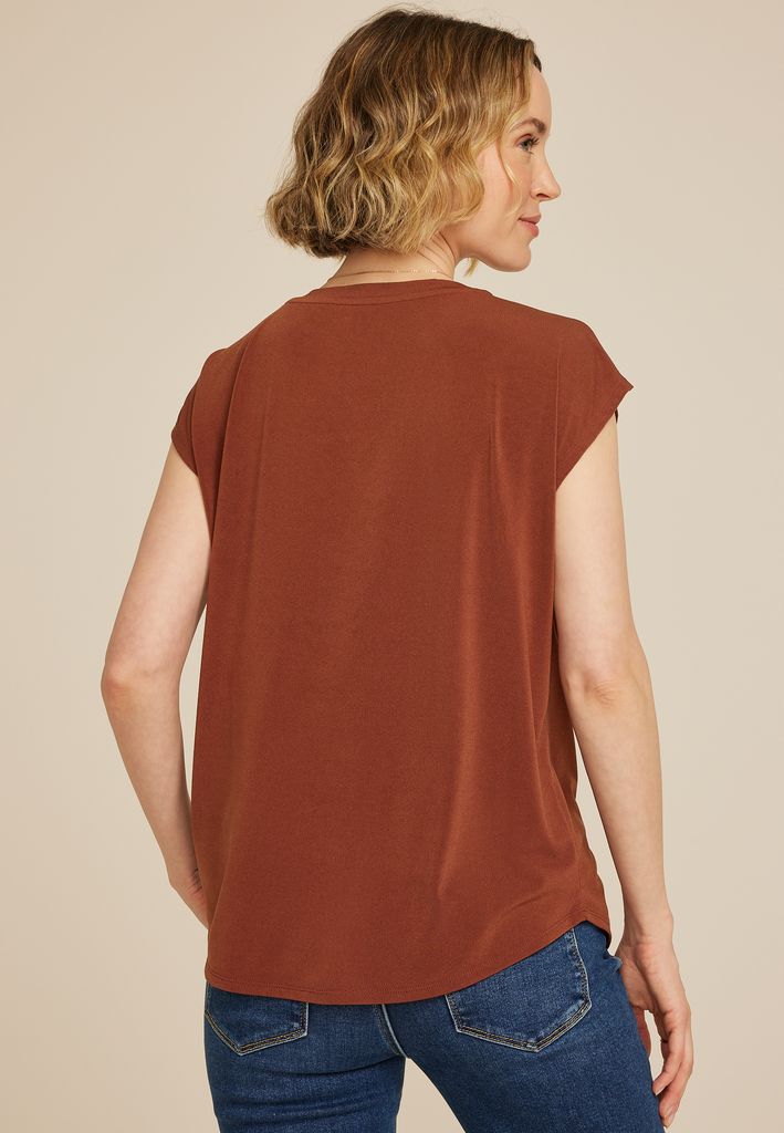 24/7 Crepe V Neck Tee - Image 2