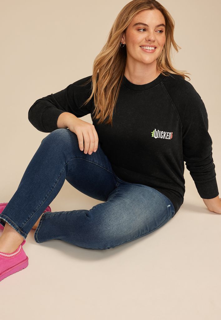 Plus Size Wicked Relaxed Fit Sweatshirt - Image 3