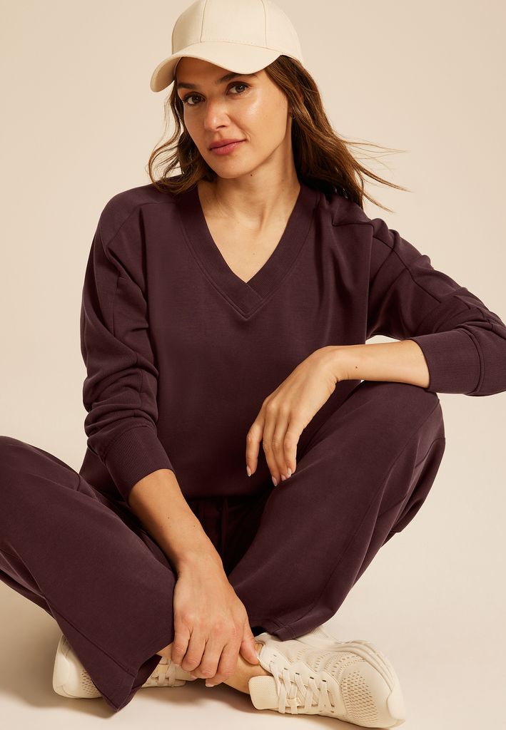 Scuba Knit V Neck Sweatshirt - Image 3