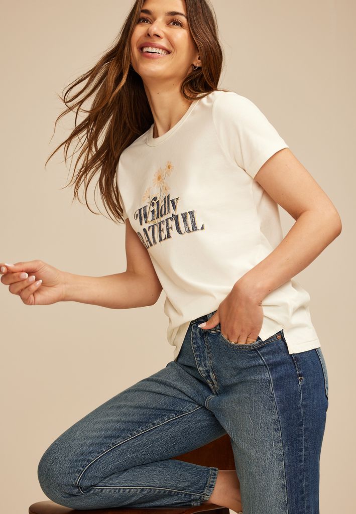 Wildly Grateful Classic Fit Graphic Tee - Image 3