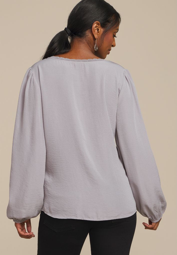 V Neck Lace Button Front Blouse - Image 2
