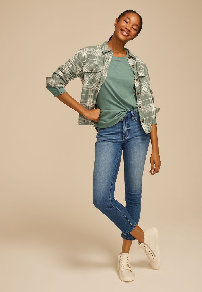Solid Long Sleeve Snap Button Cuff Top - Image 3