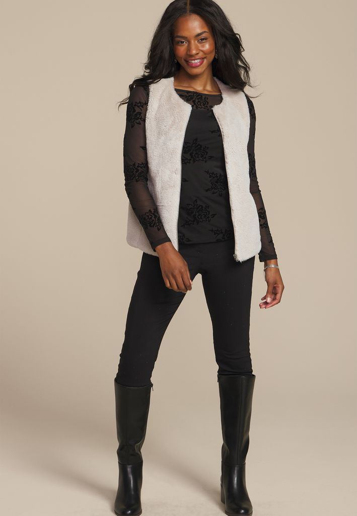 Studio Y Faux Fur Vest - Image 3