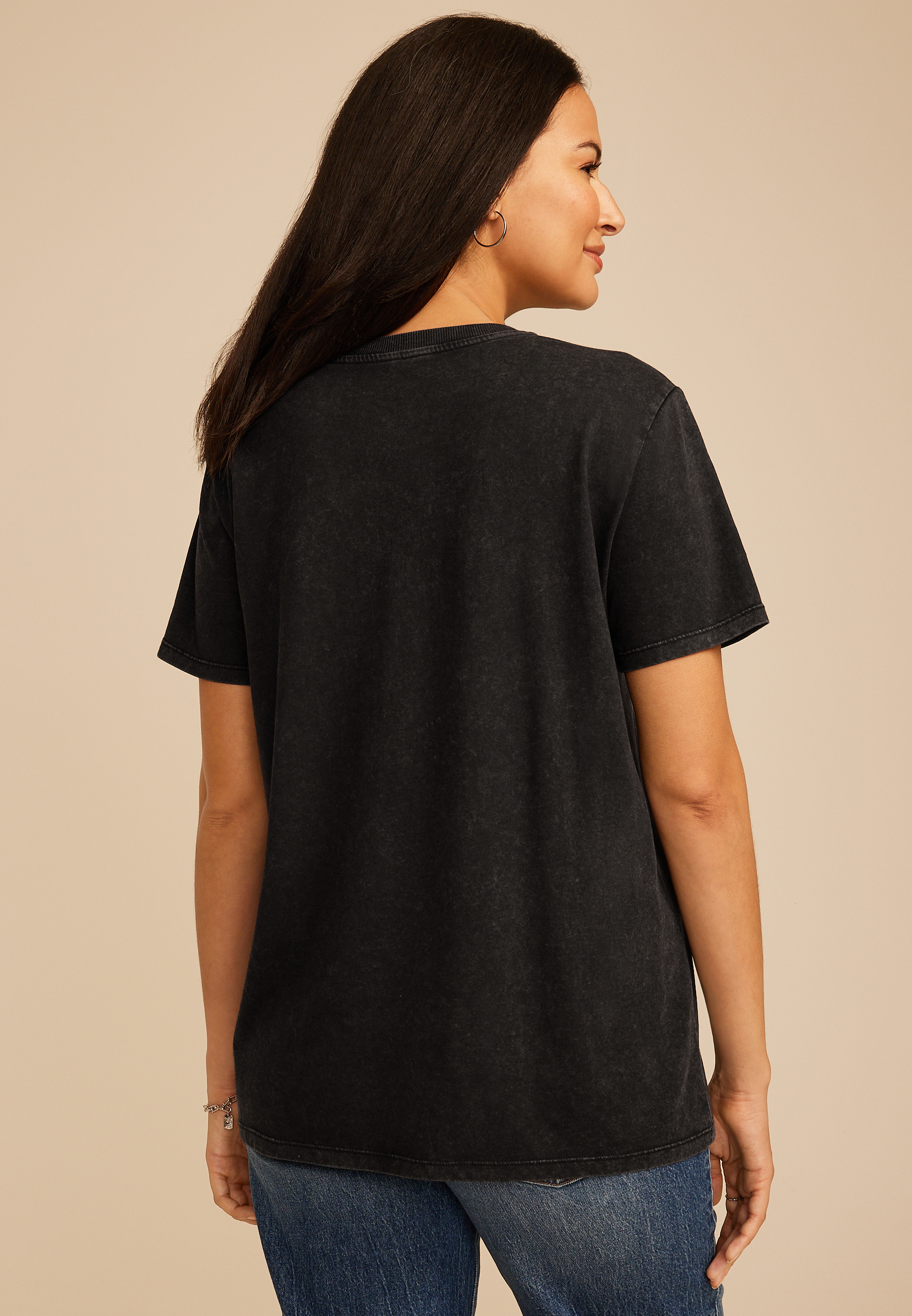 Stay Frosty Oversized Fit Graphic Tee - Image 2