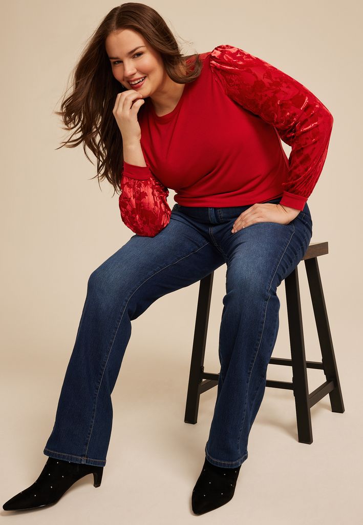 Plus Size Red Floral Velvet Puff Sleeves Top - Image 3