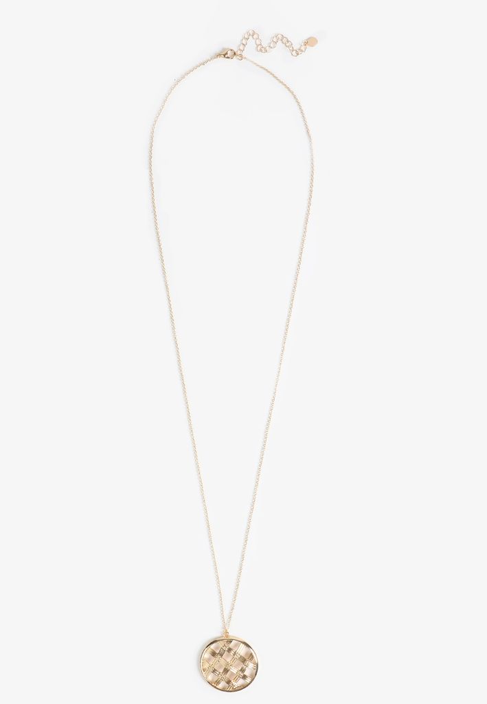 Gold Basket Weave Pendant Necklace - Image 2