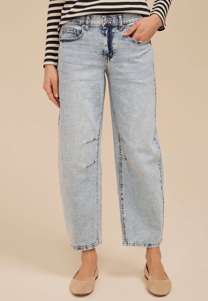 Mid Rise Elastic Waist Barrel Jean - Image 3